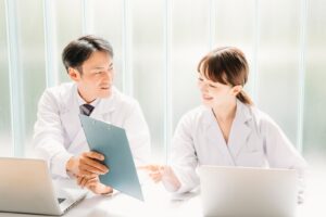 画像：商品パッケージに「管理栄養士監修」と入れたいとき、何から始めれば良いのか